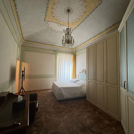 Urbino Apartments - Palazzo Paltroni Studio Екстериор снимка