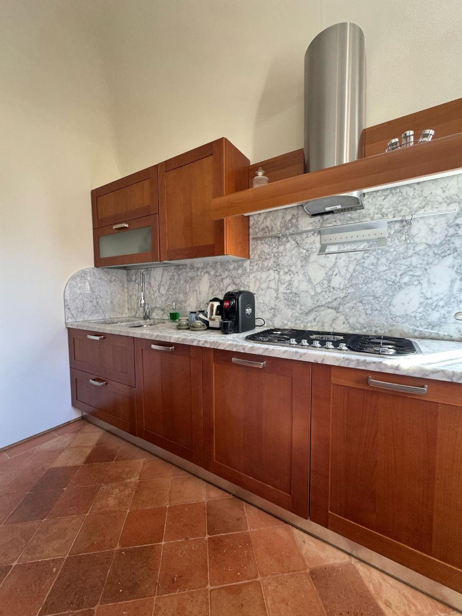 Urbino Apartments - Palazzo Paltroni Studio Екстериор снимка